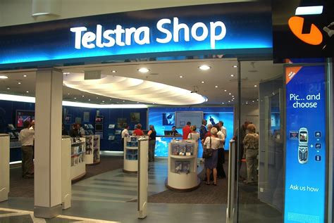 telstra shop coolangatta.